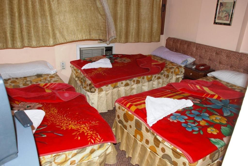 Tiba Hotel Aswan Rum bild