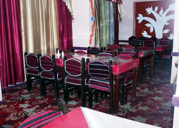 Tiba Hotel Aswan Exteriör bild